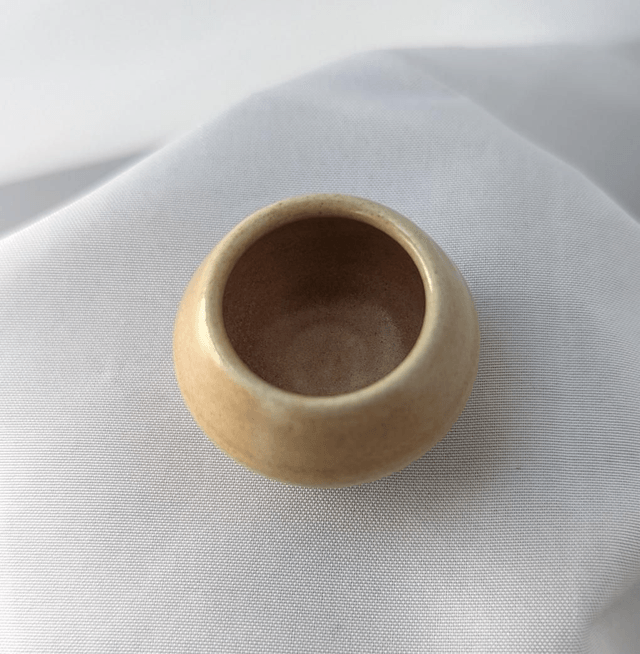 Teeny pot- light peach d