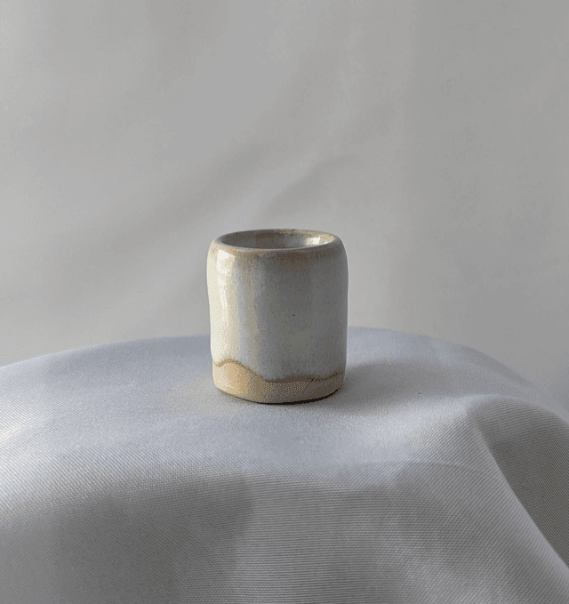 Teeny pot- Frosted a
